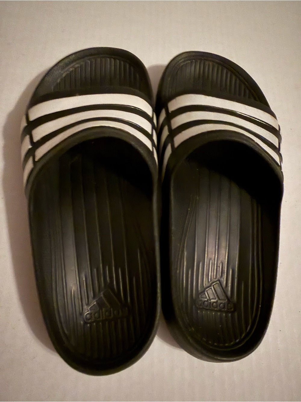 #198 Adidas Kids Black and White Slide Sandals size 1